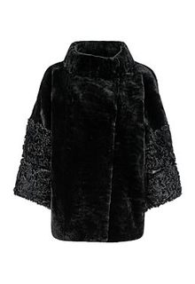 Шуба из овчины и меха козлика Virtuale Fur Collection