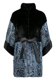 Утепленный жакет из меха козлика с отделкой мехом норки Virtuale Fur Collection