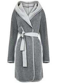 женское пальто с поясом La Reine Blanche