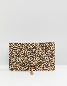 Клатч с леопардовым принтом и кисточками ASOS DESIGN - Мульти