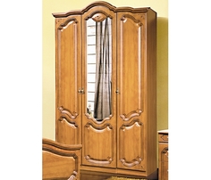 Шкаф трехдверный Неман