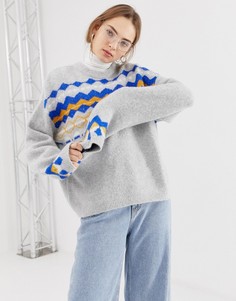 Пушистый серый джемпер с принтом в клетку Weekday - Мульти