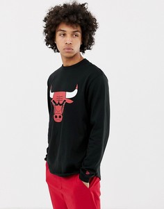 Черный лонгслив с закругленным подолом и логотипом команды Chicago Bulls New Era NBA - Черный