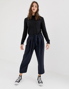 Укороченные брюки в тонкую полоску Free People Shakin - Темно-синий