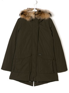 Woolrich Kids парка с меховой отделкой TEEN