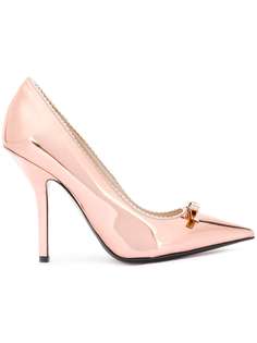 Nº21 metallic pumps