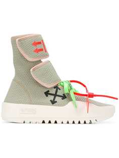 Off-White кроссовки CST- 001