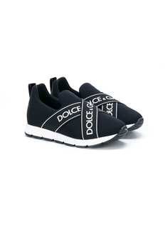 Dolce & Gabbana Kids кроссовки с перекрещивающимися ремешками с логотипом