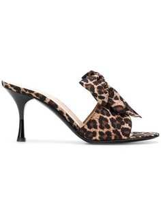 Les Chaussons De La Belle мюли с леопардовым узором и бантом