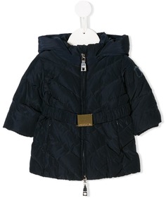 Monnalisa куртка с помпонами