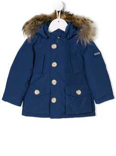 Woolrich Kids пуховая куртка с капюшоном с оторочкой мехом енота