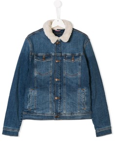 Tommy Hilfiger Junior джинсовая куртка с воротником с отделкой из овечьего меха