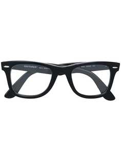 Ray-Ban Wayfarer frame glasses