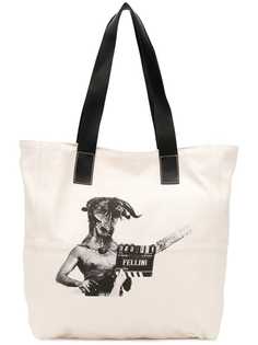 Pihakapi printed holdall
