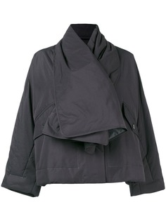 Pleats Please By Issey Miyake куртка с деталью в виде шарфа