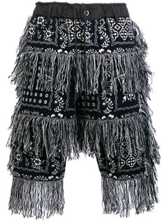 Sacai шорты с принтом и бахромой