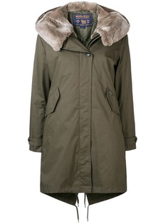 Woolrich пуховое пальто с капюшоном с меховой оторочкой