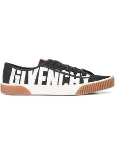 Givenchy кроссовки на шнуровке с принтом