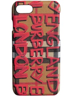 Burberry чехол для iPhone 8 в винтажную клетку с принтом граффити