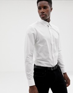 Приталенная эластичная рубашка с длинными рукавами и воротником на пуговицах Moss London - Белый