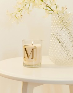 Свеча с ароматом мимозы и принтом буквы M Candlelight - Белый