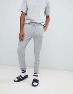 Серые спортивные штаны с контрастной отделкой фирменным кантом Tommy Hilfiger - Серый