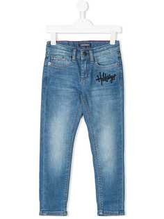 Tommy Hilfiger Junior джинсы узкого кроя с выцветшим эффектом