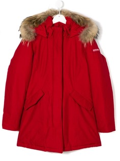 Woolrich Kids пальто с искусственным мехом на капюшоне