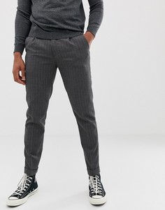 Серые строгие брюки в клетку Burton Menswear - Серый