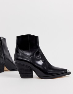Черные кожаные полусапожки в стиле вестерн на среднем каблуке с металлической вставкой на носке Office Arriba - Черный