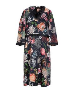 Короткое платье Marc Cain