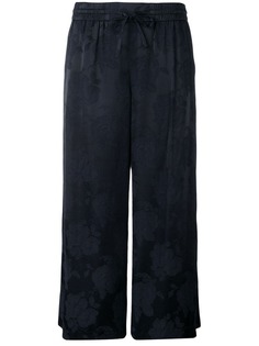 Vince укороченные брюки с цветочным принтом