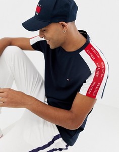 Темно-синяя футболка с логотипом и отделкой лентой Tommy Hilfiger sports capsule - Темно-синий