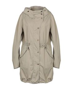 Легкое пальто History Repeats