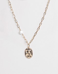 Золотистое ожерелье с искусственным речным жемчугом и монетой-подвеской ASOS DESIGN - Золотой