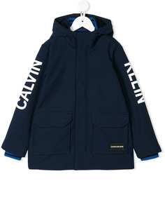 Calvin Klein Kids пальто с капюшоном и логотипом