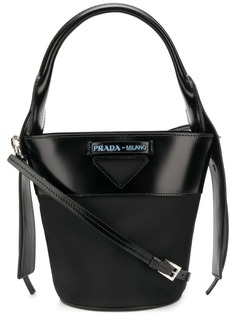 Prada сумка-ведро с логотипом