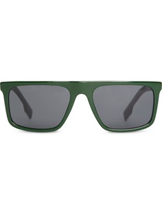 Burberry Eyewear солнцезащитные очки с прямым верхом