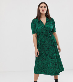Зеленое плиссированное платье миди со звериным принтом ASOS DESIGN Curve - Мульти