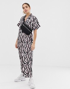 Свободный комбинезон с зебровым принтом COLLUSION - Мульти