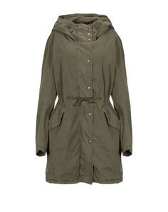 Легкое пальто History Repeats