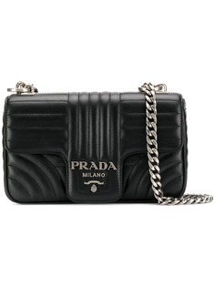 Prada стеганая сумка через плечо
