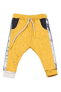 Желтые брюки с лампасами #Mumofsix