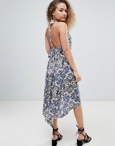 Приталенное платье миди без рукавов En Creme - Мульти