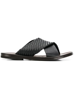 Ermenegildo Zegna шлепанцы с перекрещенными ремешками