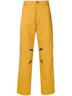 Mackintosh 0004 брюки с карманами и вставками