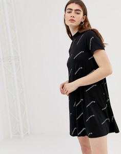 Трапециевидное платье-футболка из органического хлопка с принтом Cheap Monday - Черный