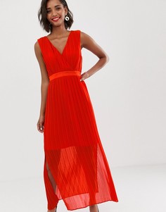 Плиссированное платье макси с запахом Y.A.S - Красный