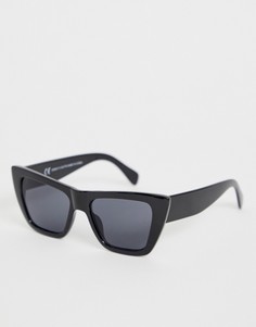 Черные солнцезащитные очки Weekday Sail - Черный