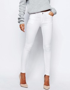Укороченные джинсы с заниженной талией Boohoo - Белый